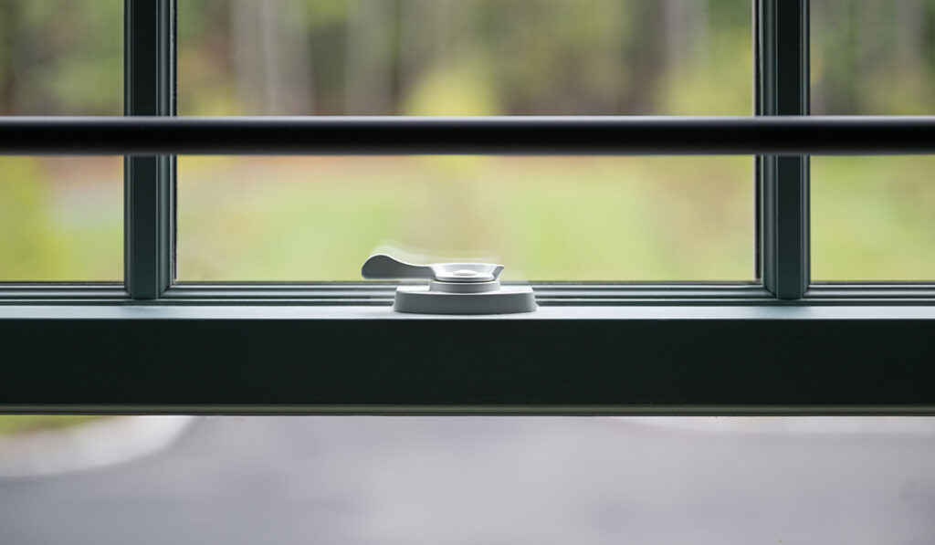 If Your Windows Do Not Open or Close, It Is Time To Replace